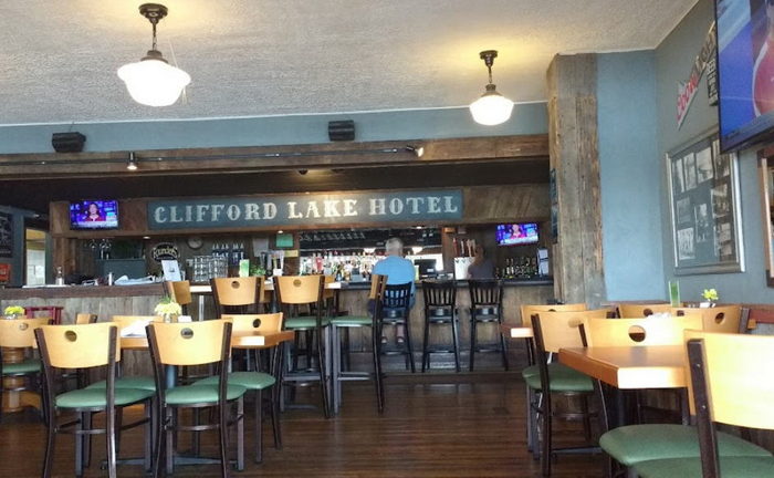 Clifford Lake Inn (Clifford Lake Hotel) - From Website (newer photo)